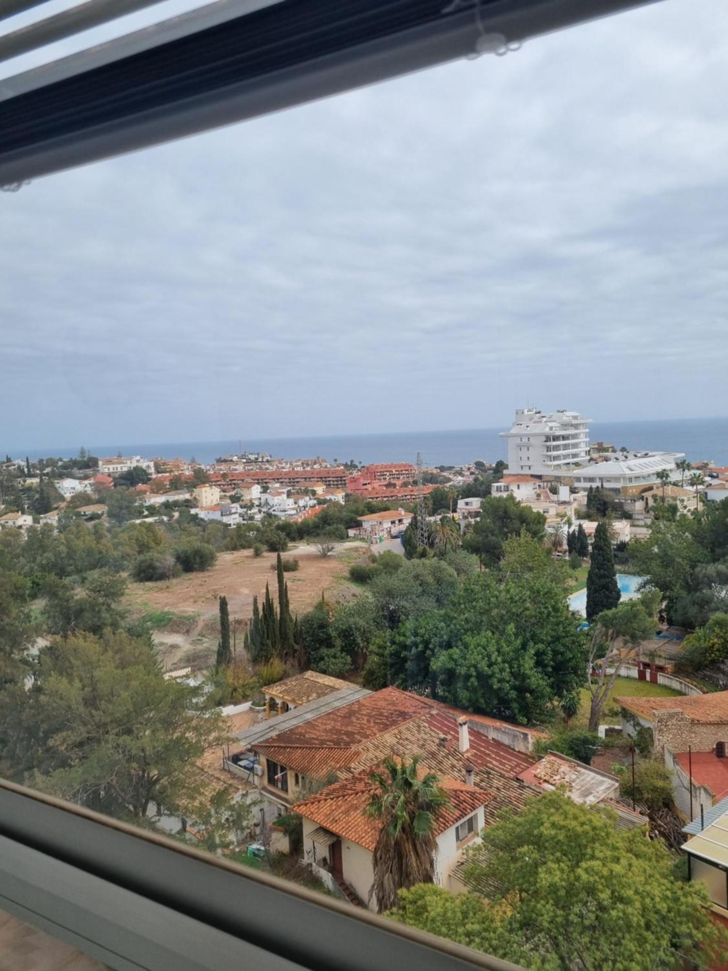 One Bedroom 7Th Floor Apartment With Amazing Views フエンヒロラ エクステリア 写真