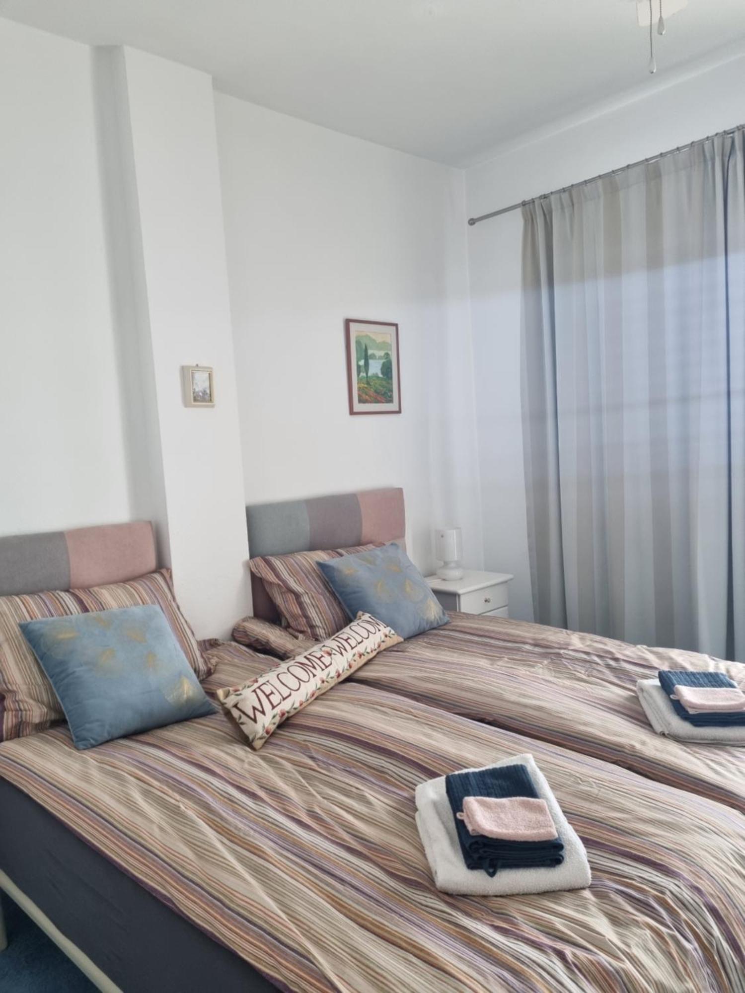 One Bedroom 7Th Floor Apartment With Amazing Views フエンヒロラ エクステリア 写真